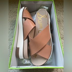 New in box Sam Edelman Audrea tan leather platform sandals